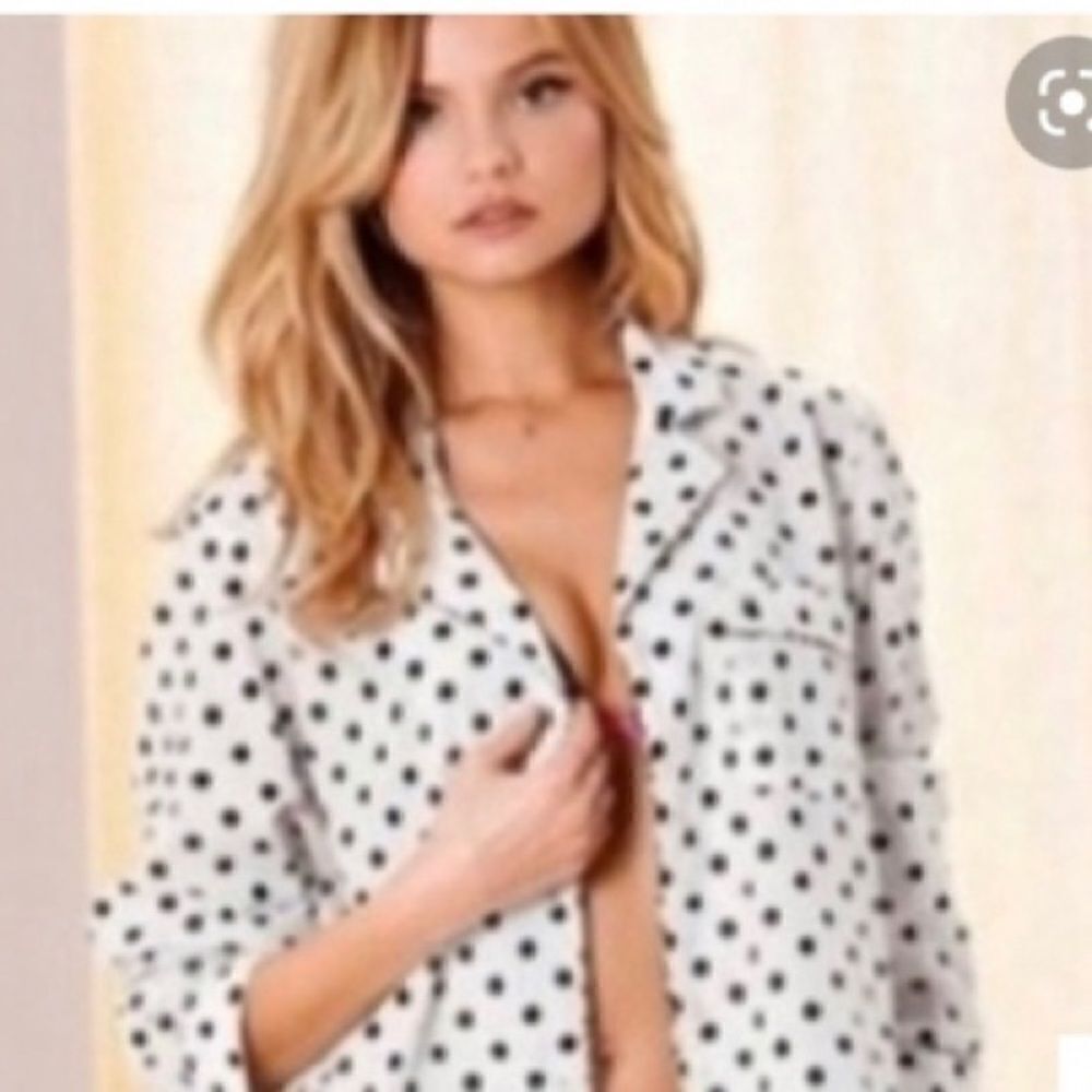 (VICTORIAS SECRET) sleep shirt